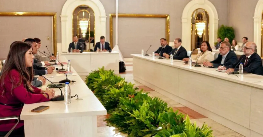 ¡ACUERDAN DISCUSIÓN HASTA EL 23-SEPT! Gobierno y oposición instalaron mesa técnica sobre libertad de expresión en segunda ronda de diálogo