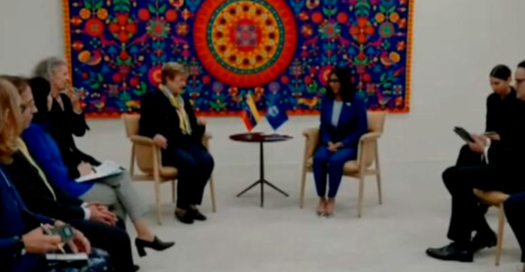 ¡DIPLOMACIA Y FINANZAS EN NUEVA YORK! Delcy Rodríguez se reúne con la jefa del FMI Kristalina Georgieva