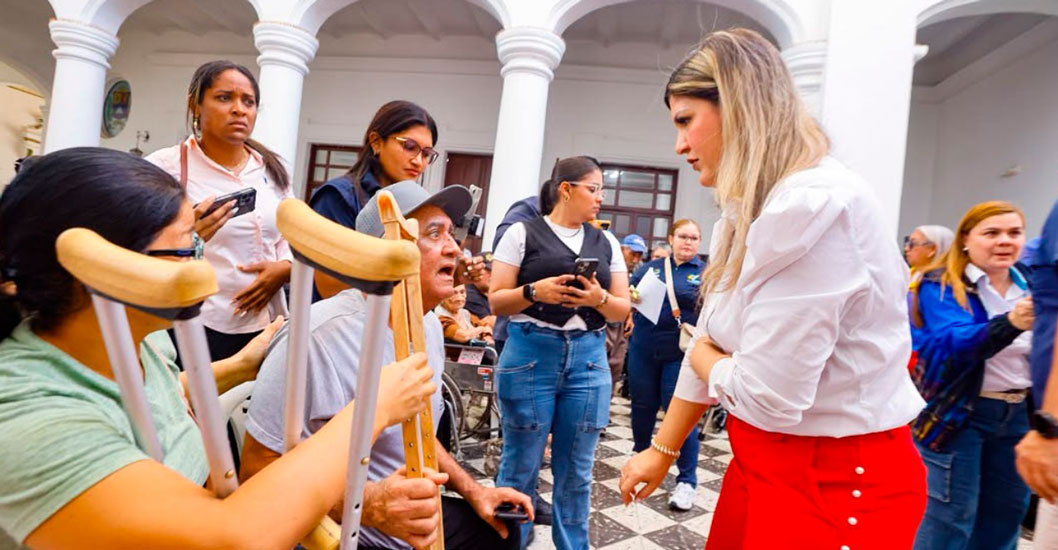 ¡RESPUESTA DIRECTA AL PUEBLO! Gobernación del Zulia entrega más de 100 ayudas técnicas en el Palacio de los Cóndores
