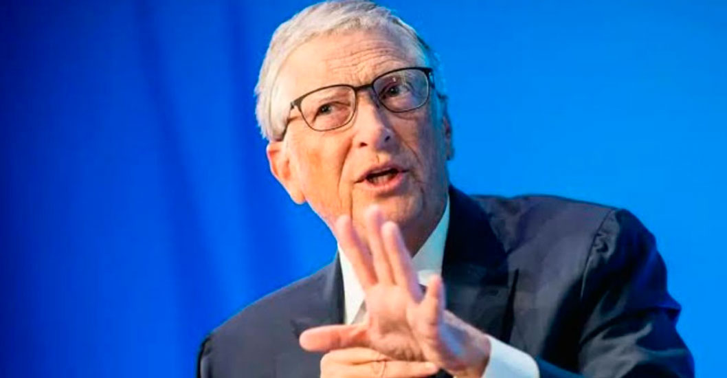 ¡CATASTRÓFICA ADVERTENCIA! Bill Gates afirma que la IA podría causar mil millones de muertes