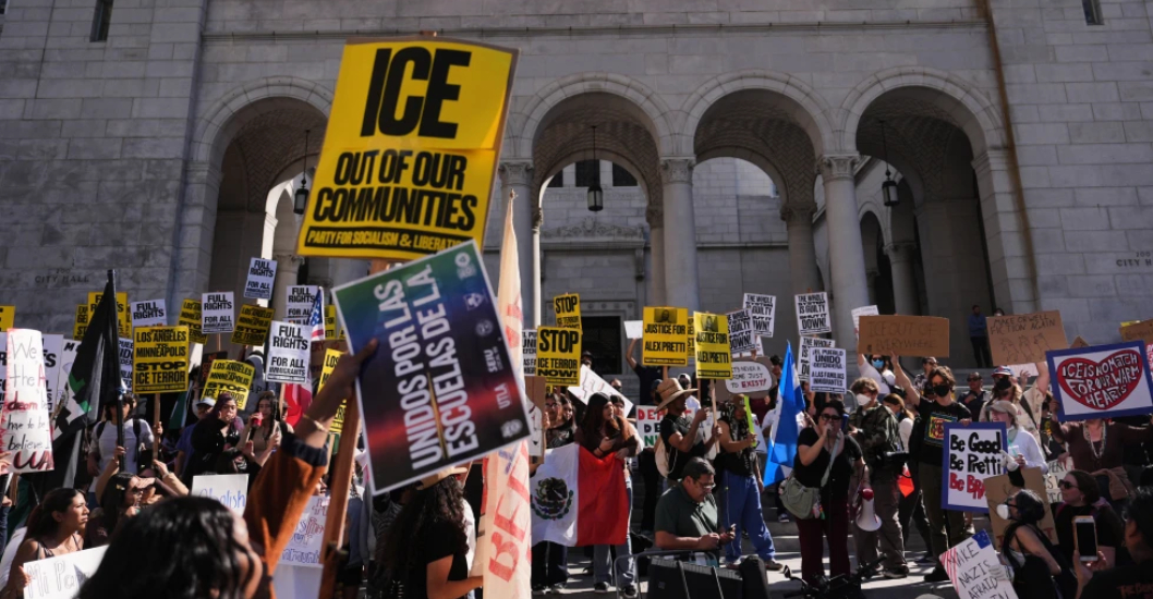 ¡FRENO A LAS CAPTURAS FORZADAS! Jueza federal restringe arrestos migratorios sin orden judicial en el sur de California