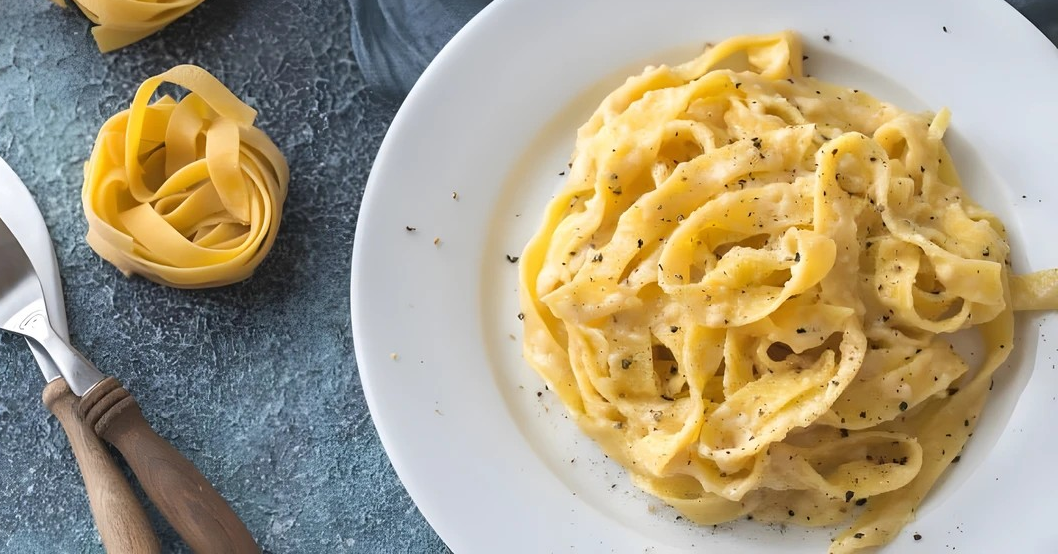 ¡COCINA AL MINUTO! Receta de Pasta Alfredo