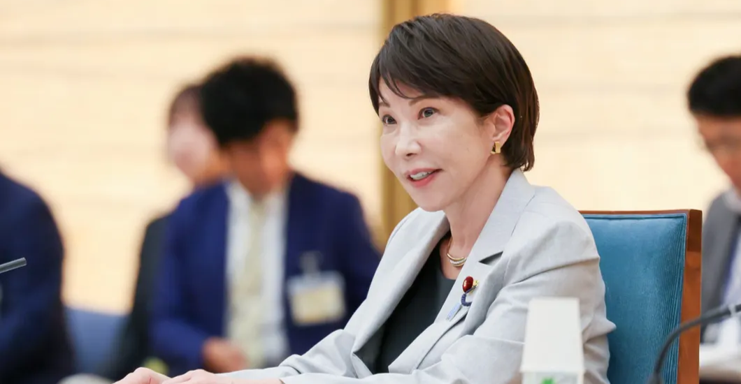 ¡PREOCUPADOS! Política japonesa Sanae Takaichi y Apple acuerdan frenar el riesgo de suicidio juvenil ligado a la IA