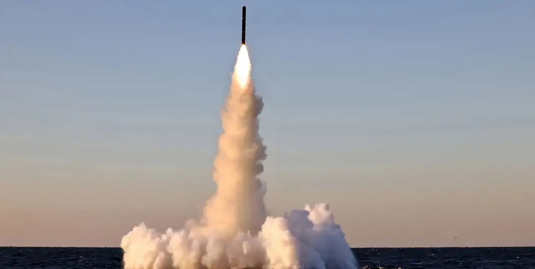 ¡CRECIENTES TENSIONES! Pyongyang lanza más de 10 misiles balísticos al mar de Japón