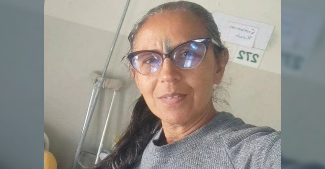 ¡CAYÓ AL CAUCE CON SU HIJO, QUIEN PUDO SALIR!  Autoridades buscan a una mujer arrastrada por la corriente del río Chama