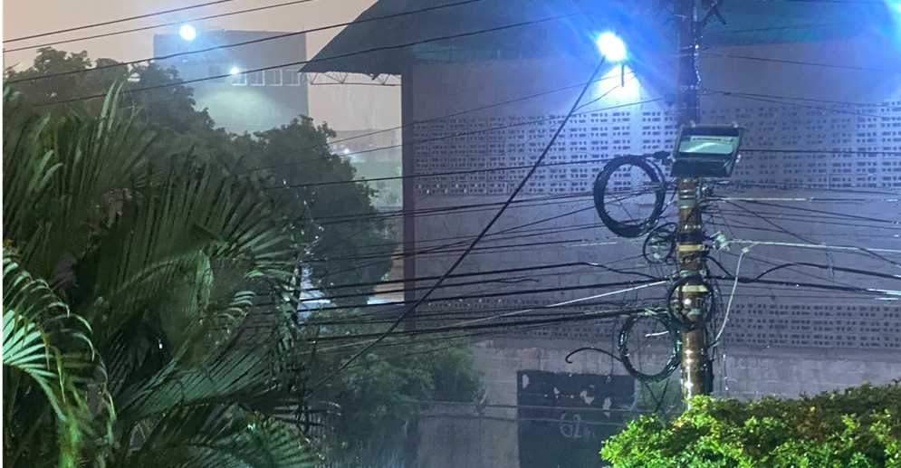 ¡MÁXIMA ALERTA EN EL ZULIA! Fuertes lluvias y ventarrones azotan a Maracaibo y San Francisco