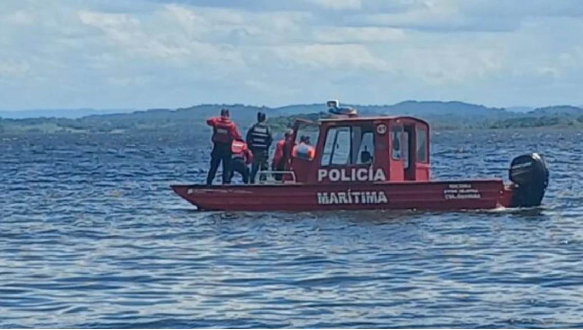 ¡TRISTE DESENLACE EN AGUAS DEL CARONÍ! Encuentran cadáveres de los dos pequeños y su abuelo || Los arratró la corriente