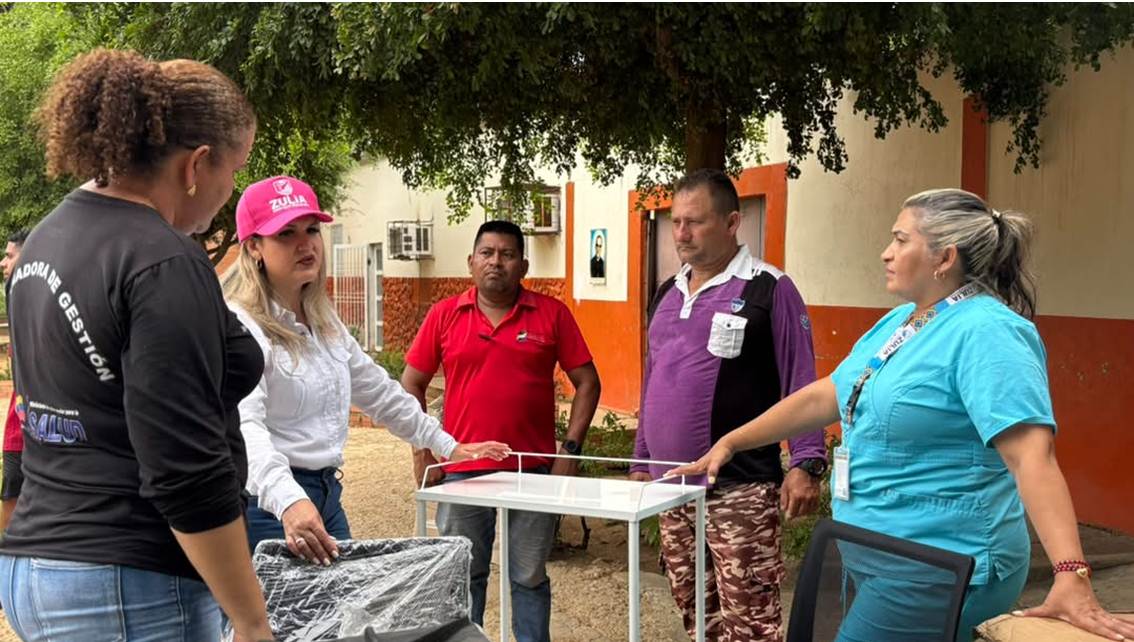 ¡FORTALECIENDO LA ATENCIÓN EN SALUD MENTAL! Primera Dama Roselyn López de Caldera entrega equipamiento al Centro Psiquiátrico ‘La Sierrita’