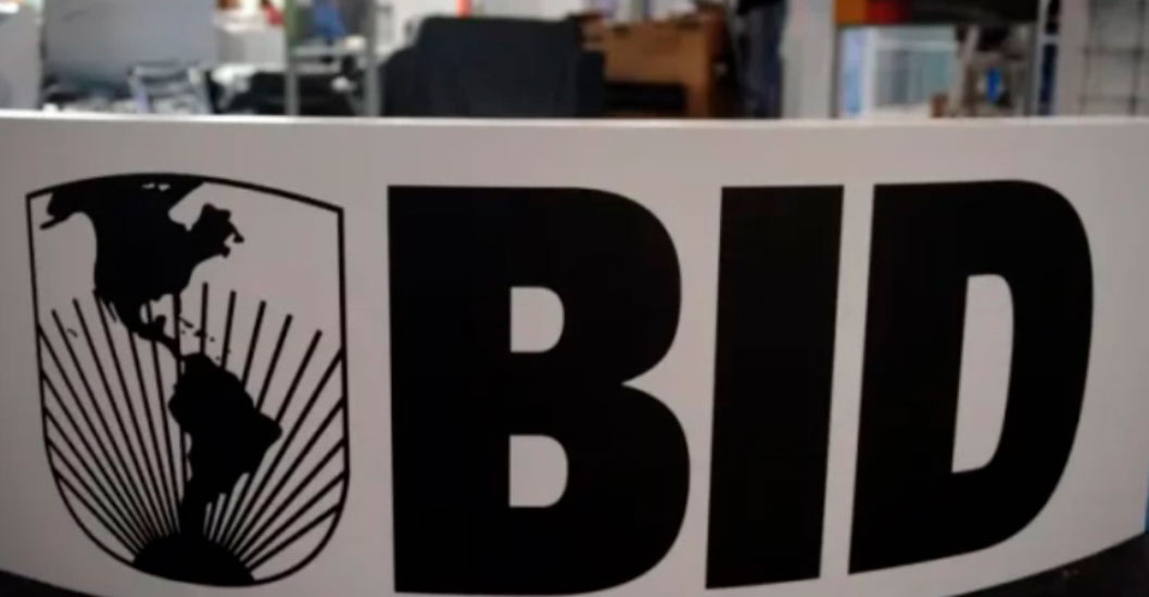 ¡»REGRESAMOS PARA IMPULSAR EL DESARROLLO»! Las declaraciones del gerente general de BID Invest, James Scriven, durante el Consejo de Economía