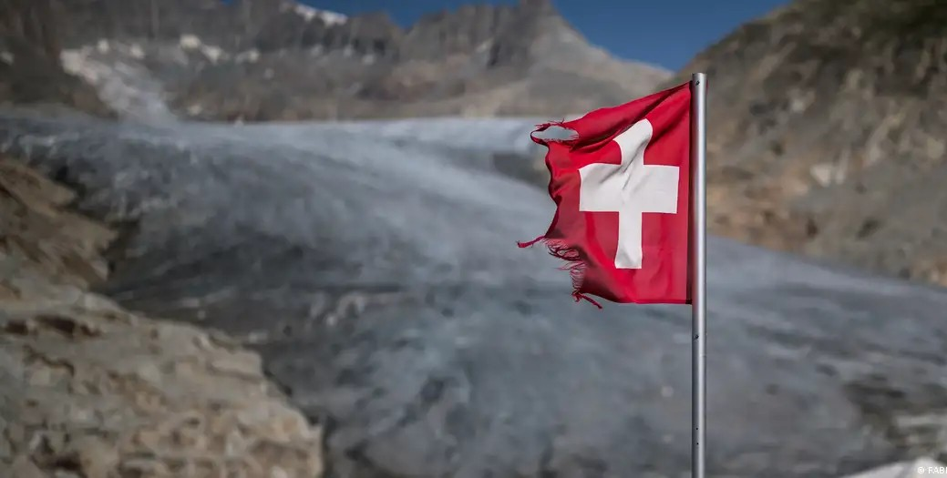 ¡CATÁSTROFE CLIMÁTICA! Glaciares suizos pierden 20 % de su volumen en cinco años