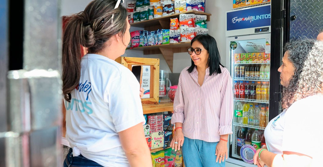 ¡PARTICIPACIÓN INÉDITA EN VENEZUELA! Delcy Rodríguez confirma inclusión de las juntas de condominio en la Consulta Popular