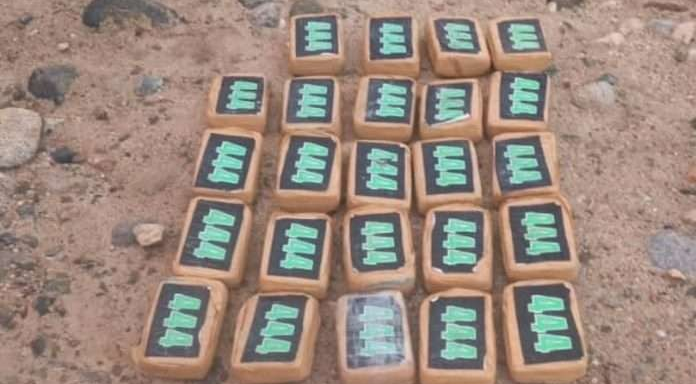 ¡COMISIÓN MIXTA! Incautaron 24 kilos de marihuana en costas de Carayaca