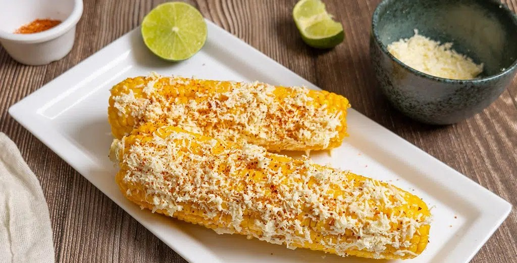 ¡COCINA AL MINUTO! Mazorcas de maíz al estilo mexicano. Receta rápida y fácil