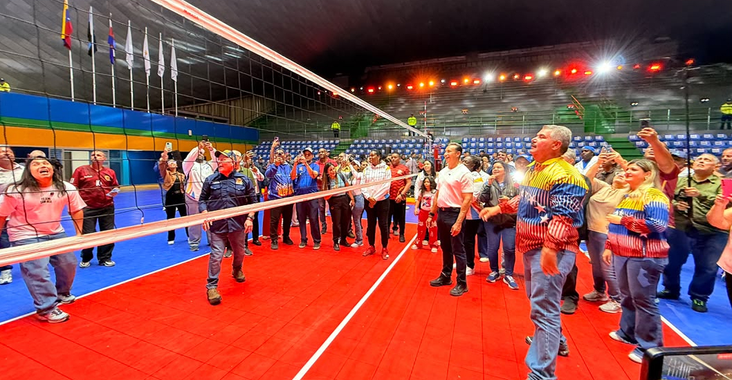 ¡EL ZULIA RECUPERA SU BRILLO DEPORTIVO! Reinauguran el Gimnasio Cubierto ‘Pedro Elías Belisario Aponte’ y arranca el Sudamericano de Voleibol U19