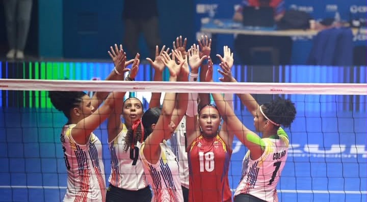 ¡FIESTA EN EL BELISARIO APONTE! Venezuela debutó con contundente victoria ante Uruguay en el Sudamericano de Voleibol U19 en Maracaibo